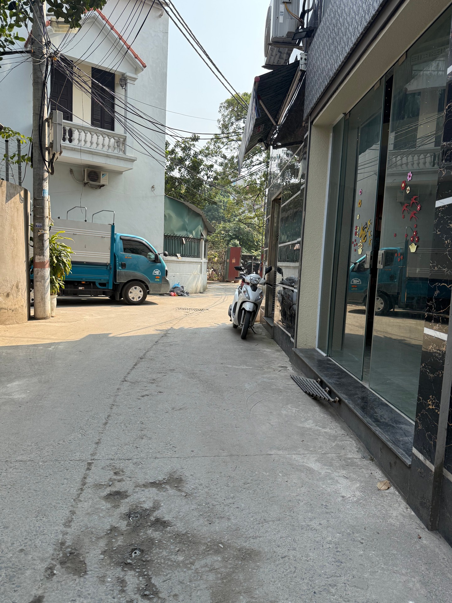 Bán nhà Thanh Lân - diện tích 34m2 5 tầng - ô tô đỗ cửa - giá 8,8 tỷ