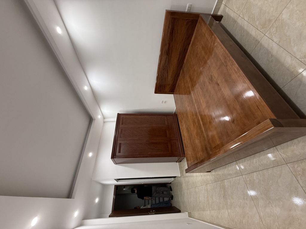 Bán nhà Lĩnh Nam - diện tích 35m2 6 tầng - ô tô vào trong nhà - giá 12,5 tỷ