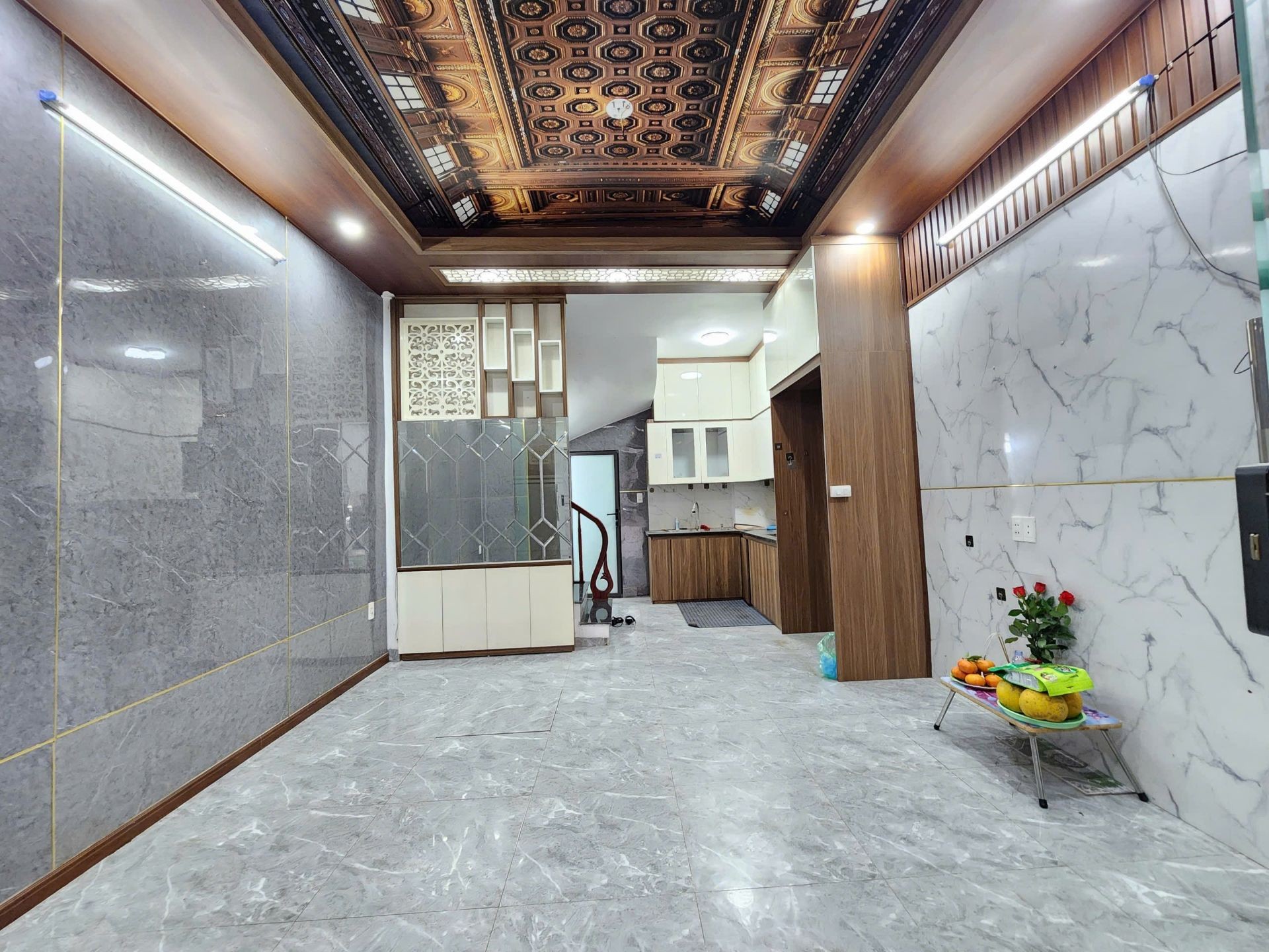 Bán nhà Khuyến Lương - diện tích 32m2 6 tầng - Ô TÔ ĐỖ CỬA - giá 7,9 tỷ