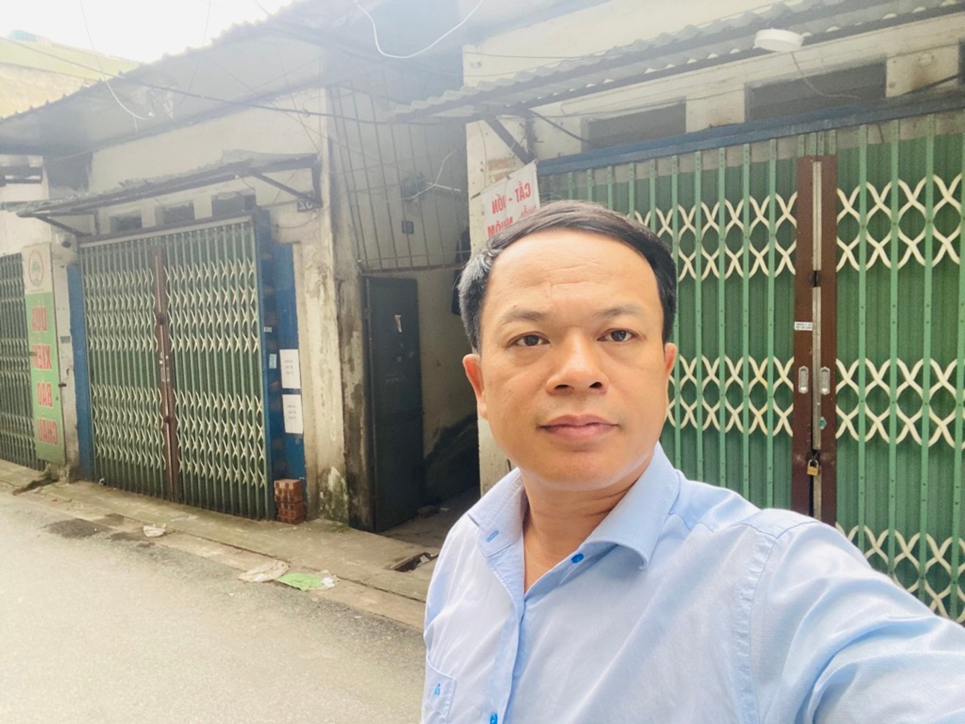 Bán nhà Nguyễn Xiển - diện tích 143m2 1 tầng - ô tô tránh - giá 45 tỷ