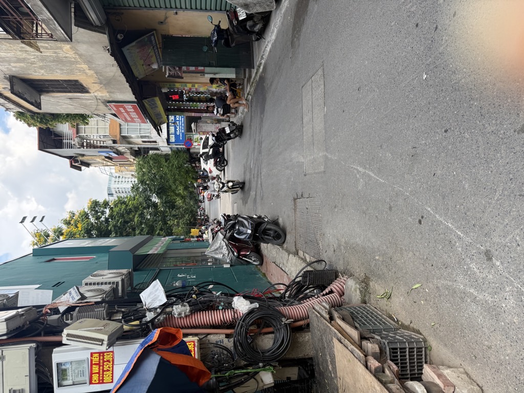 Bán nhà Lạc Trung - diện tích 44m2 6 tầng - Mặt ngõ to ô tô tránh - giá 15,9 tỷ