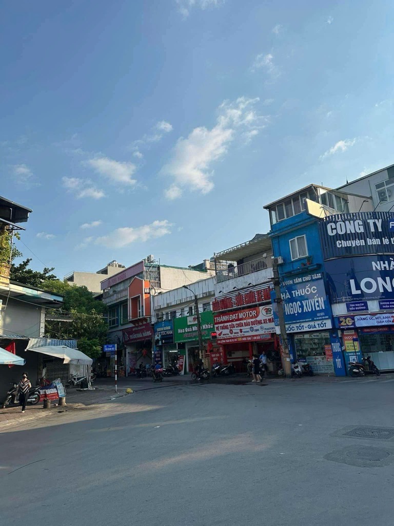 Bán nhà Đặng Tiến Đông - diện tích 77m2 4 tầng - Mặt phố, kinh doanh sầm uất - giá 34,7 tỷ