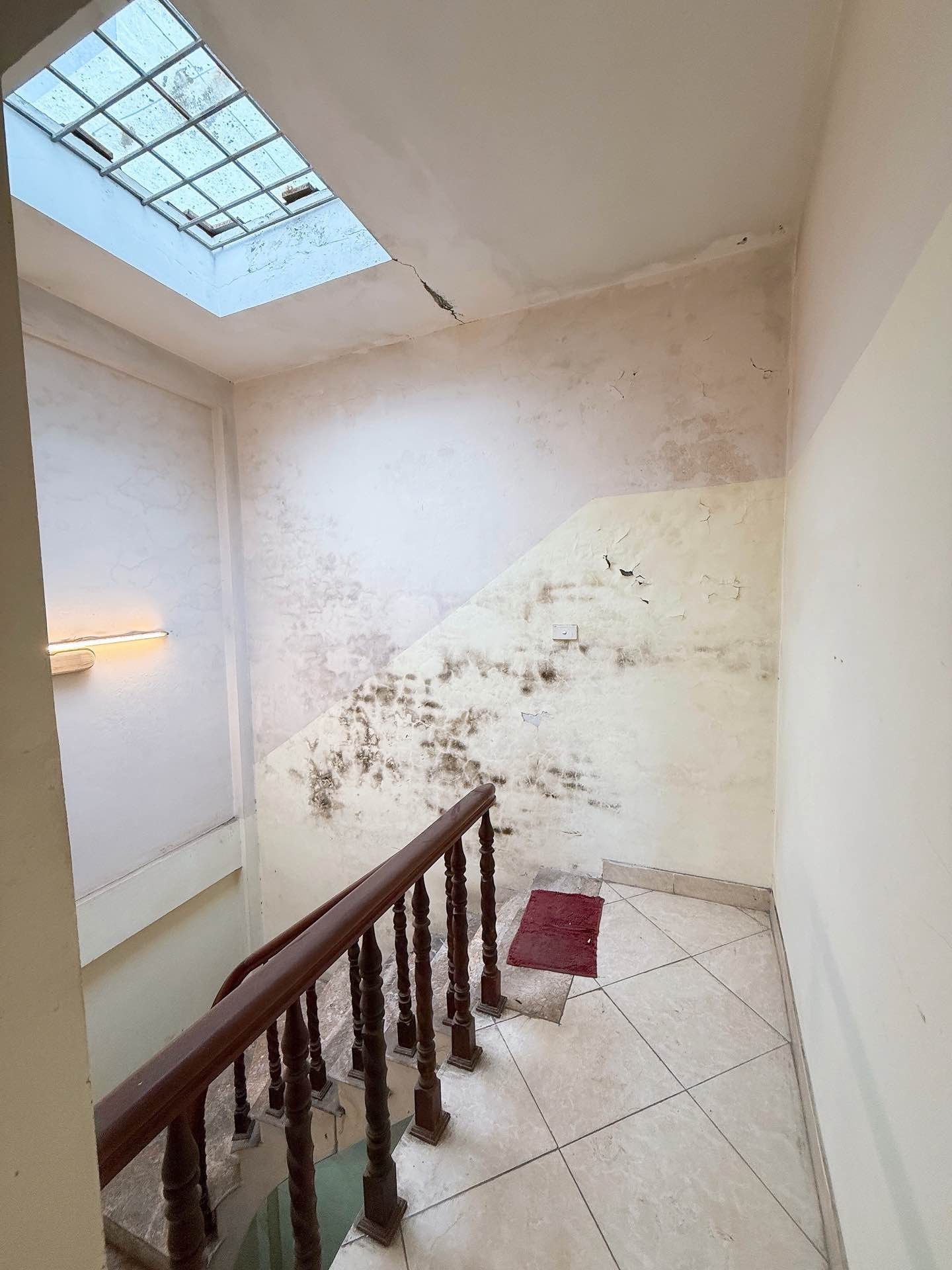 Bán nhà Vĩnh Hưng - diện tích 34m2 4 tầng - Ngõ thông kinh doanh - giá 5 tỷ