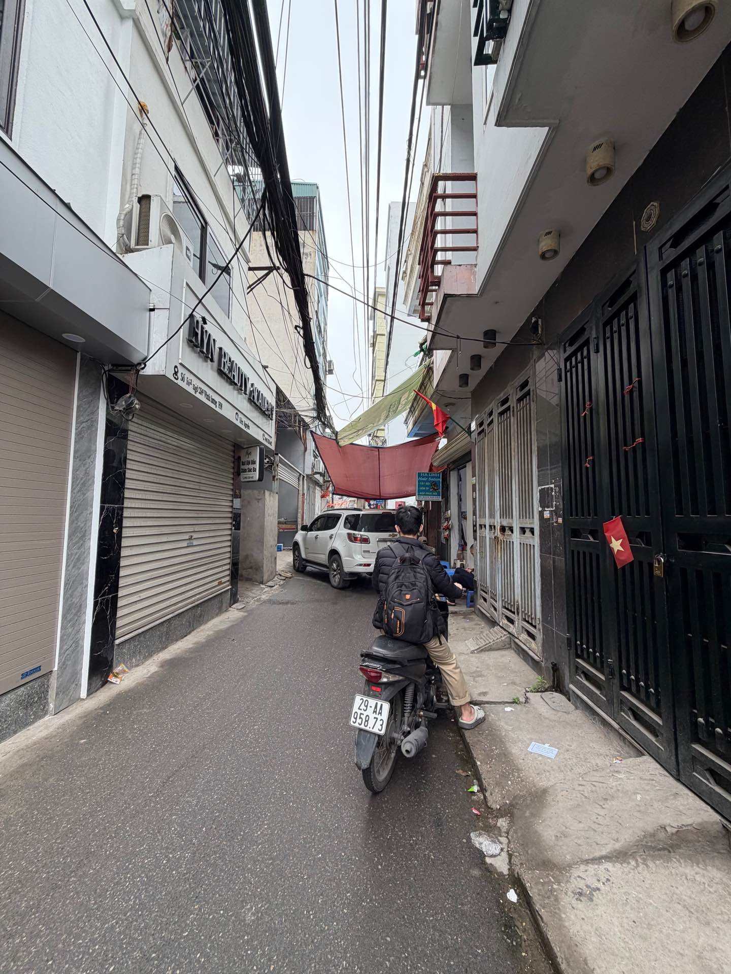 Bán nhà Vĩnh Hưng - diện tích 34m2 4 tầng - Ngõ thông kinh doanh - giá 5 tỷ