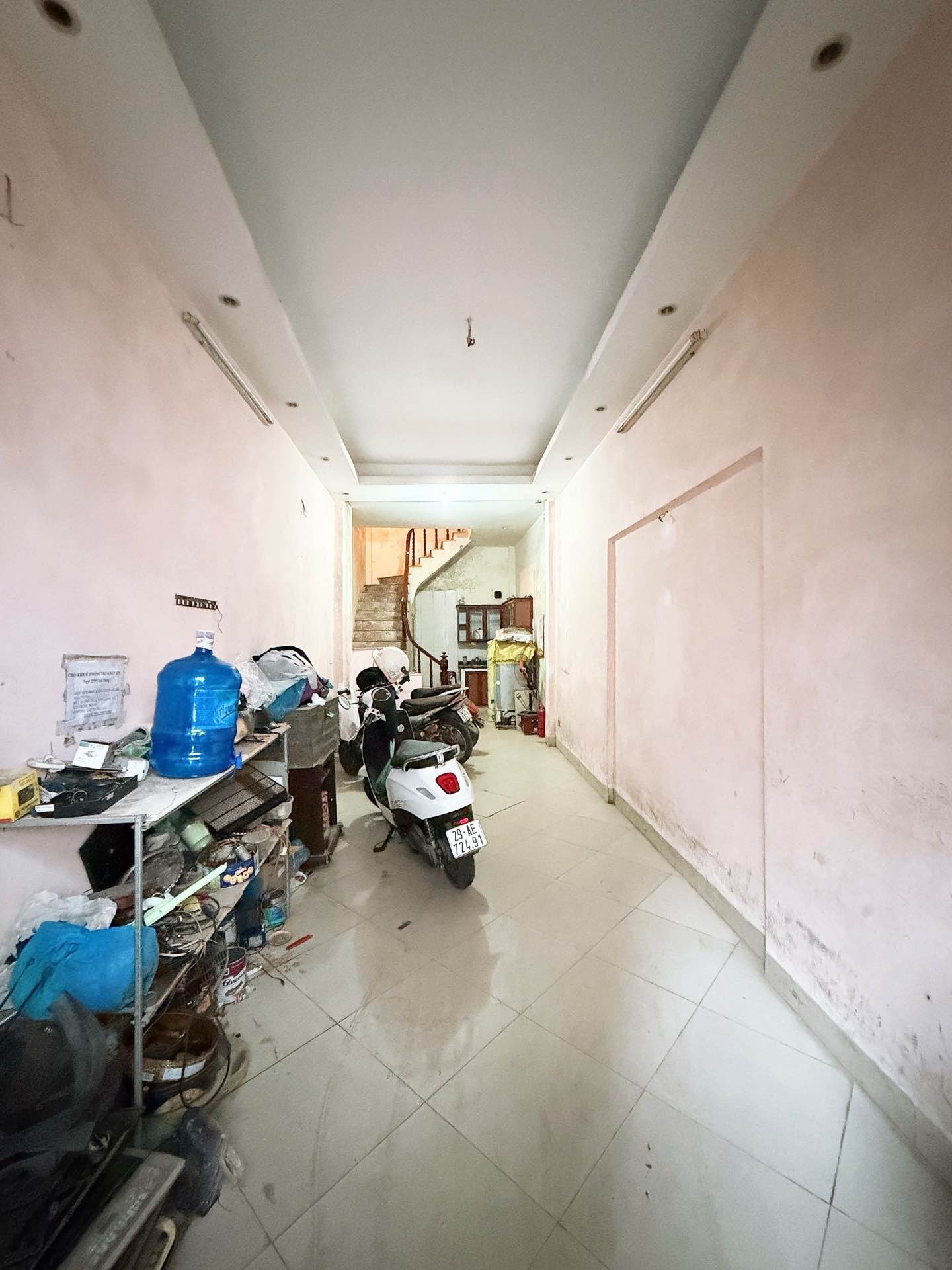 Bán nhà Vĩnh Hưng - diện tích 34m2 4 tầng - Ngõ thông kinh doanh - giá 5 tỷ