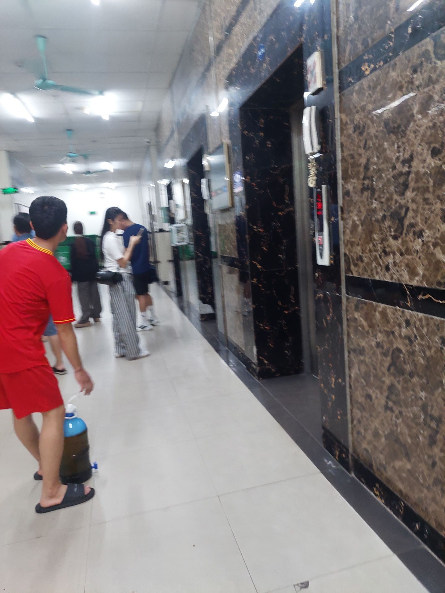 Bán nhà Nghiêm Xuân Yêm - diện tích 56m2 1 tầng - Căn hộ chung cư Kim Văn Kim Lũ - giá 3,7 tỷ
