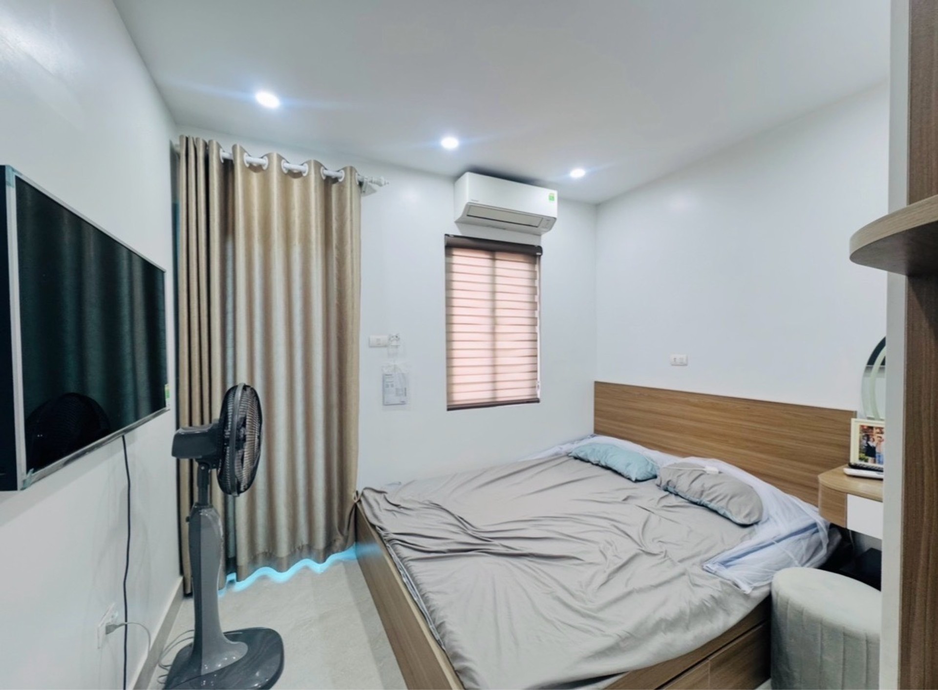 Bán nhà Cầu Bươu - diện tích 34m2 4 tầng - CỰC HIẾM - NHÀ 4 TẦNG - NGÕ NÔNG - giá 3 tỷ