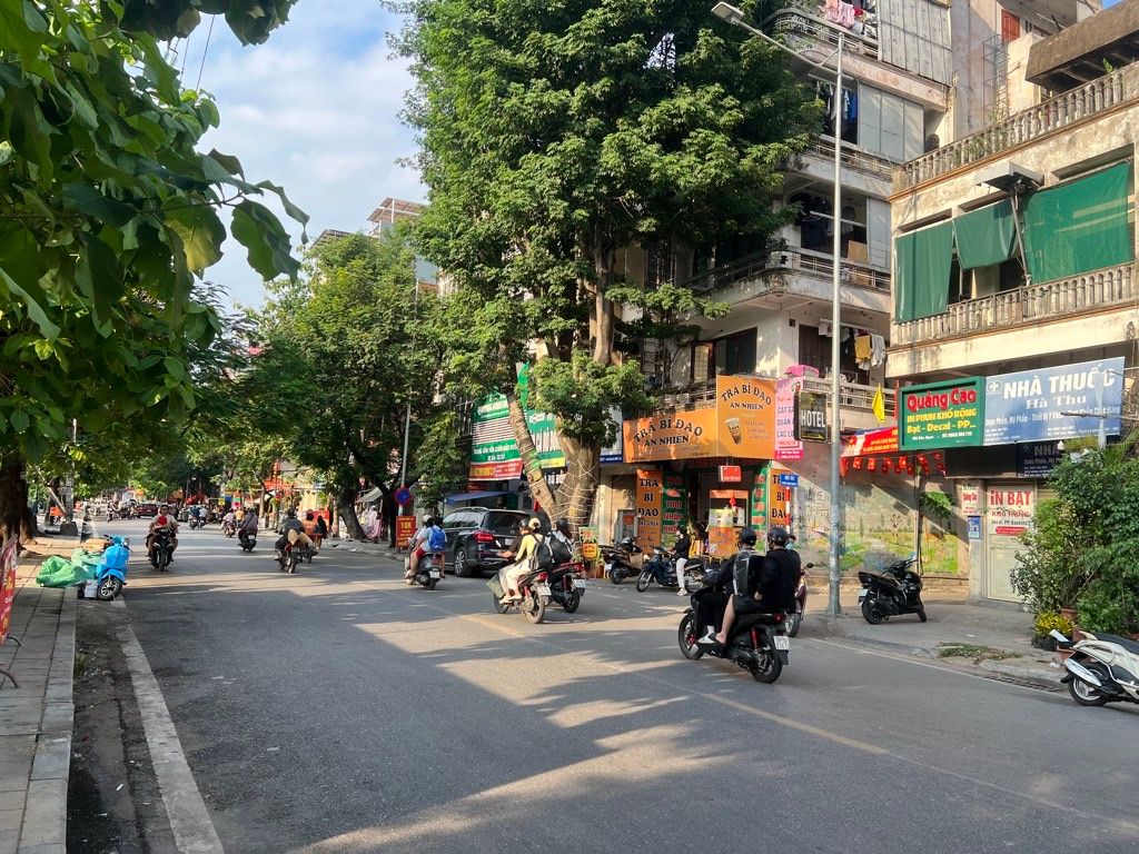 Bán nhà Kim Ngưu - diện tích 53m2 5 tầng - Lô góc thông số vàng - giá 29,5 tỷ