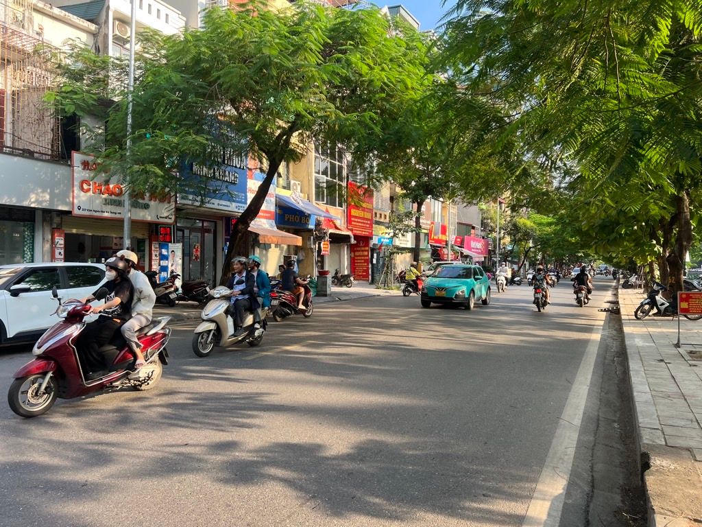 Bán nhà Kim Ngưu - diện tích 53m2 5 tầng - Lô góc thông số vàng - giá 29,5 tỷ