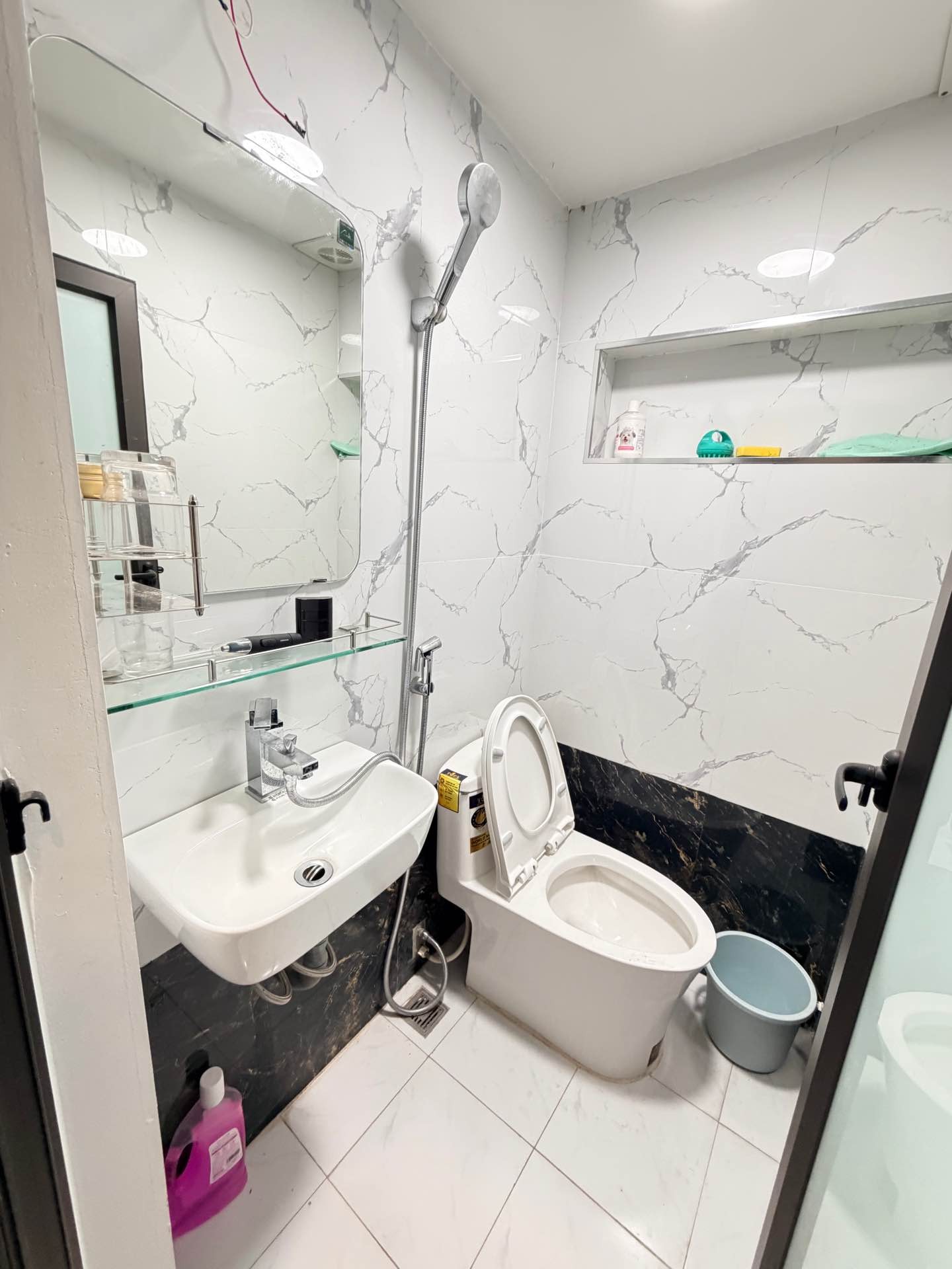 Bán nhà Trần Khát Chân - diện tích 14m2 5 tầng - Khu vực hiếm nhà bán - giá 5,19 tỷ