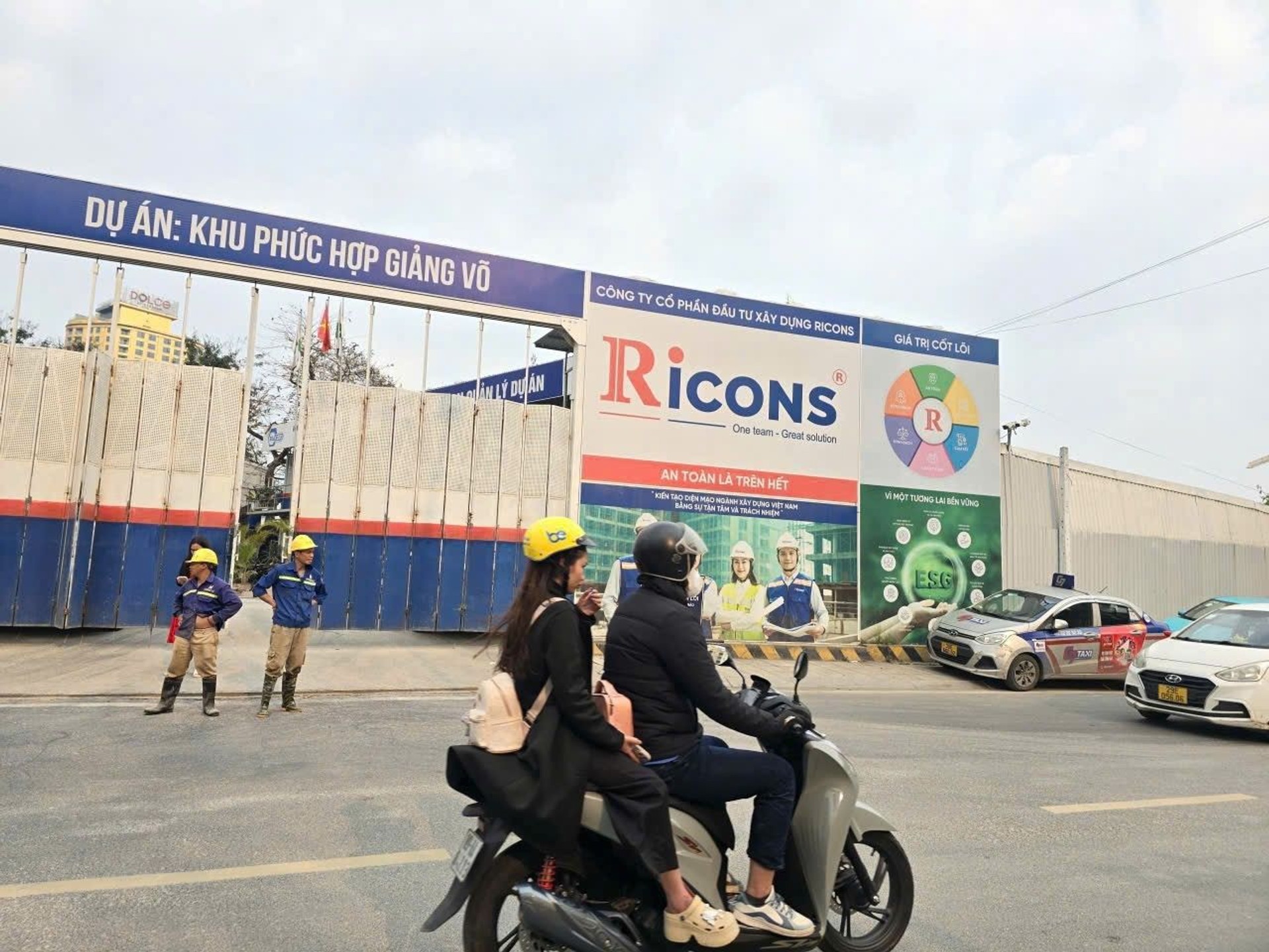 Bán nhà Ngọc Khánh - diện tích 47.6m2 5 tầng - Mặt phố kinh doanh đỉnh - giá 51,5 tỷ