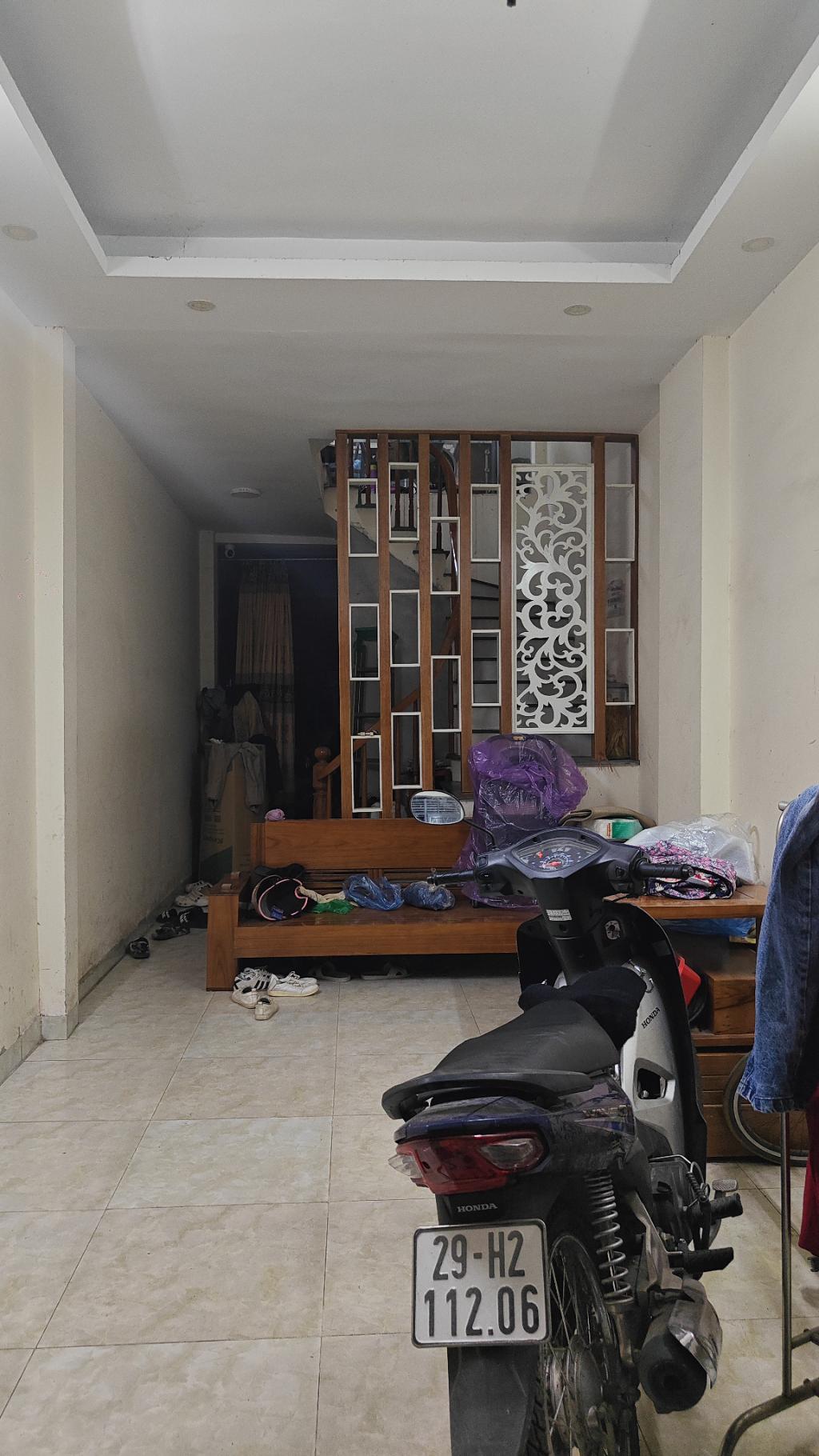 Bán nhà Đại Đồng - diện tích 48m2 5 tầng - Ô TÔ TRÁNH - giá 12,2 tỷ
