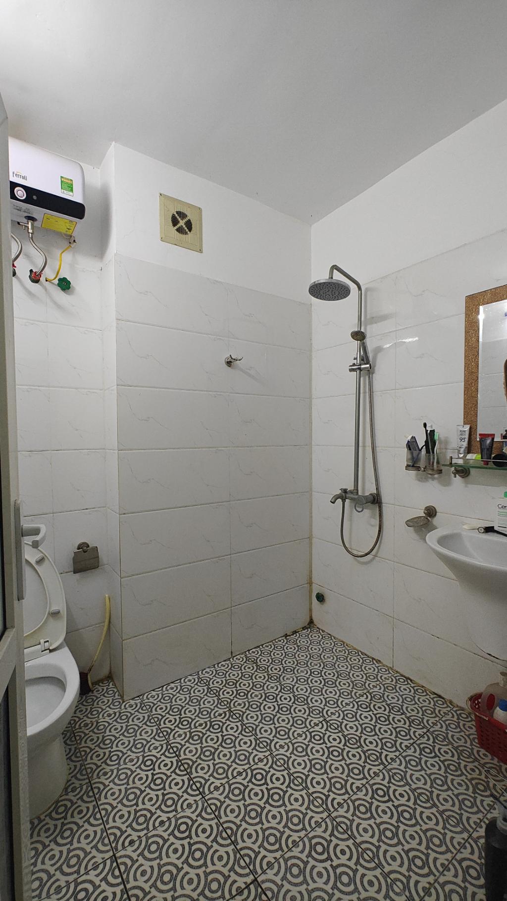 Bán nhà Đại Đồng - diện tích 48m2 5 tầng - Ô TÔ TRÁNH - giá 12,2 tỷ