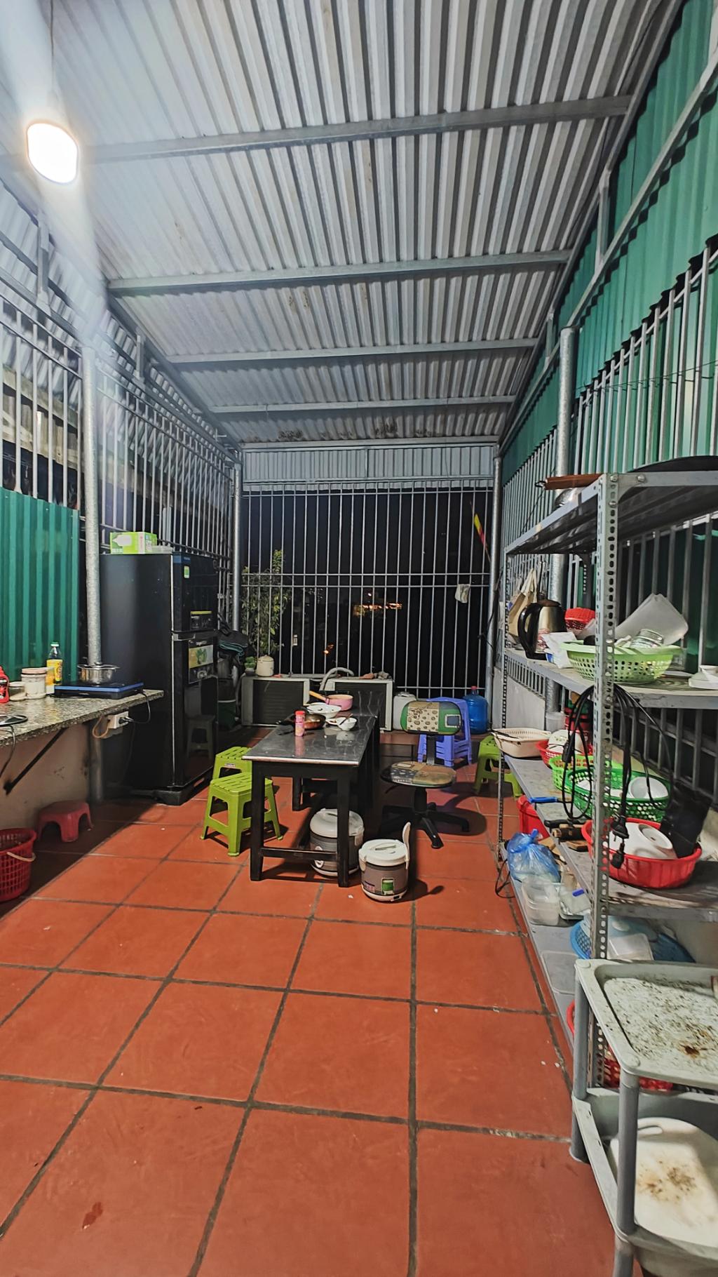 Bán nhà Đại Đồng - diện tích 48m2 5 tầng - Ô TÔ TRÁNH - giá 12,2 tỷ