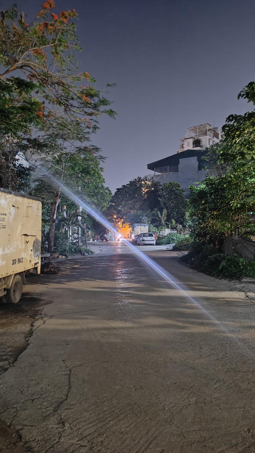 Bán nhà Đại Đồng - diện tích 48m2 5 tầng - Ô TÔ TRÁNH - giá 12,2 tỷ