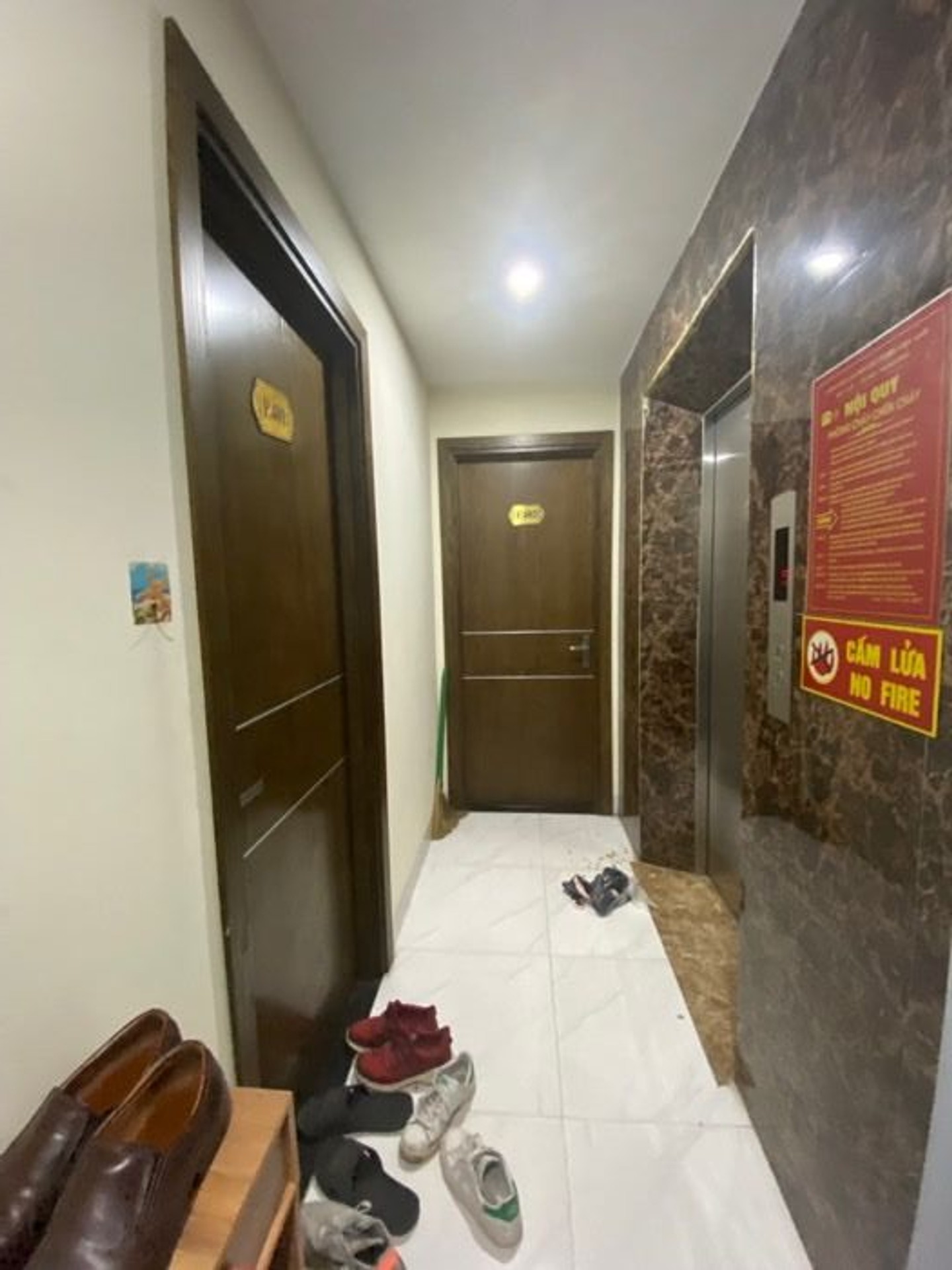 Bán nhà Dương Văn Bé - diện tích 112m2 6 tầng - Ô tô đỗ - giá 25 tỷ