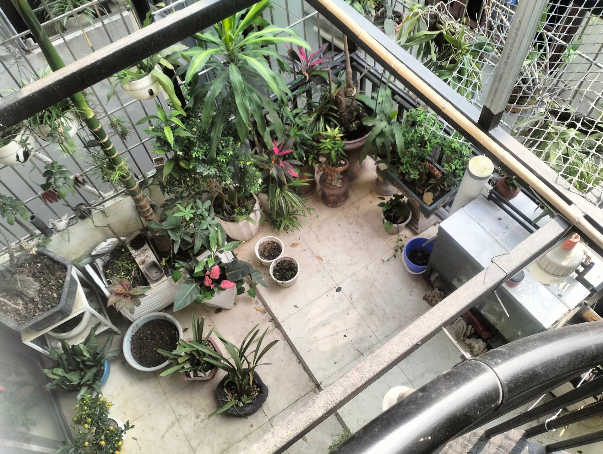 Bán nhà Chùa Láng - diện tích 97m2 8 tầng - Lô góc 2 mặt thoáng - giá 33,5 tỷ