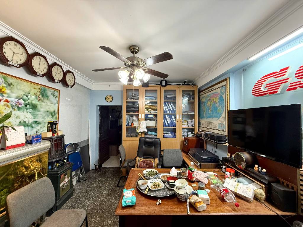 Bán nhà Đông Các - diện tích 83.4m2 5 tầng - Ô tô vào nhà - giá 32,9 tỷ