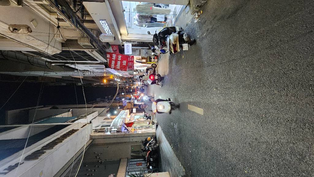 Bán nhà Đông Các - diện tích 83.4m2 5 tầng - Ô tô vào nhà - giá 32,9 tỷ