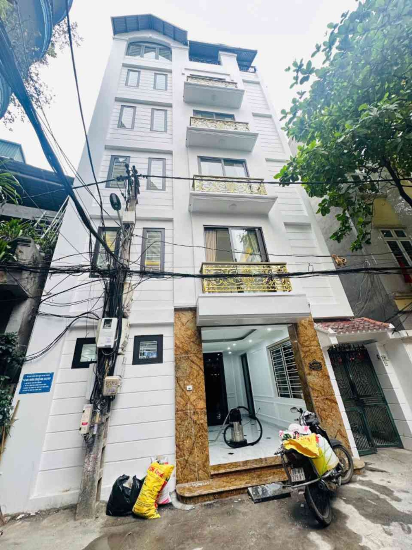 Bán nhà Minh Khai - diện tích 60m2 6 tầng - Ô TÔ TRÁNH, GARA Ô TÔ - giá 24 tỷ