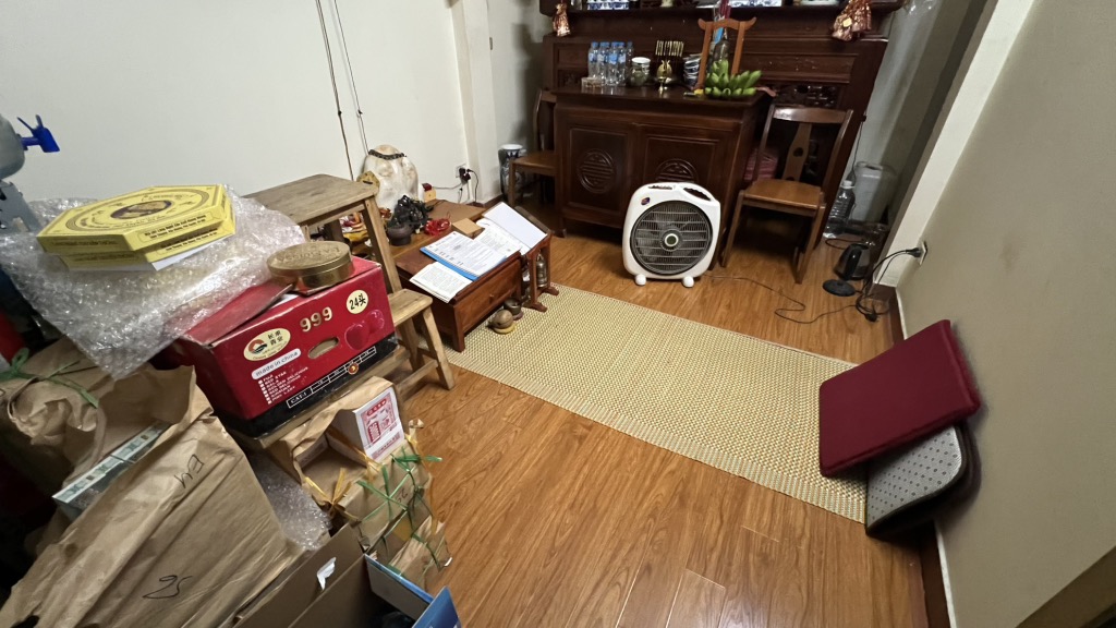 Bán nhà Chùa Láng - diện tích 58m2 4 tầng - Mặt phố kinh doanh sầm uất - giá 36 tỷ