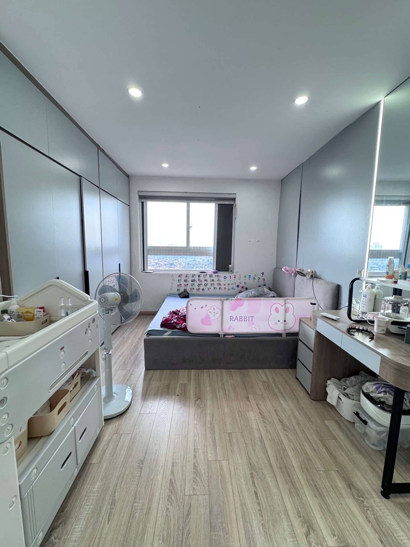 Bán nhà Cương Kiên - diện tích 85m2 17 tầng - Lô góc đẹp - giá 6,8 tỷ