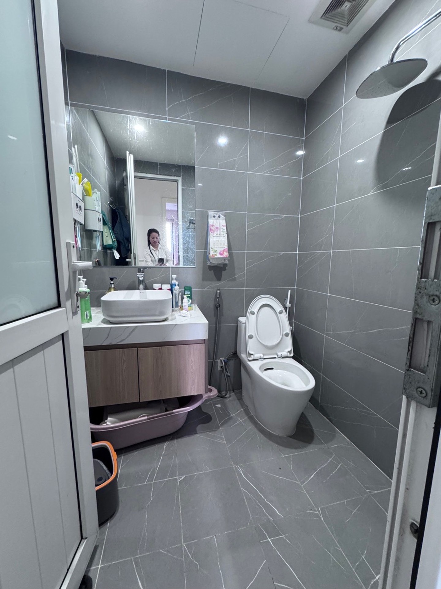Bán nhà Cương Kiên - diện tích 85m2 17 tầng - Lô góc đẹp - giá 6,8 tỷ