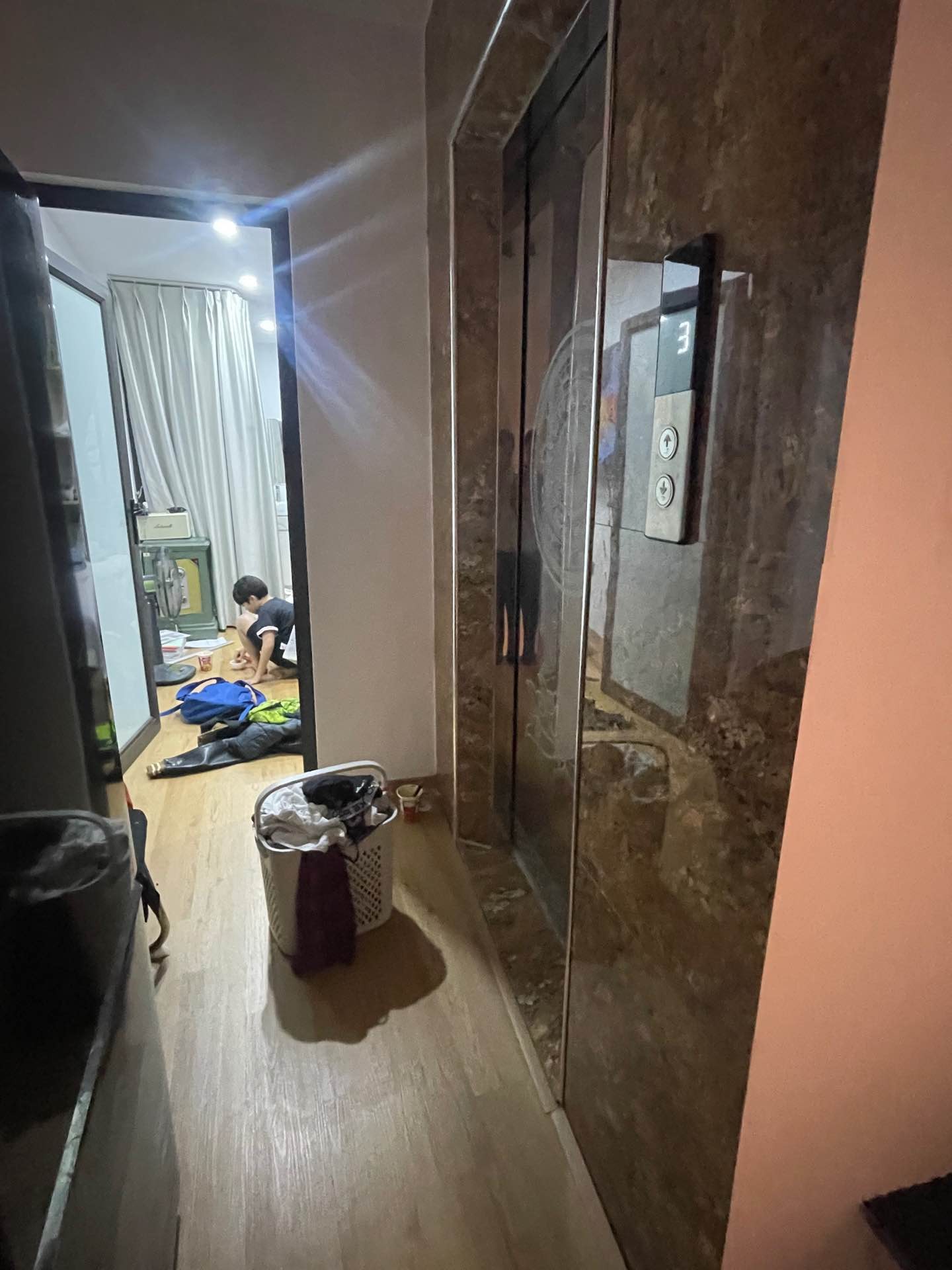 Bán nhà Định Công Hạ - diện tích 38m2 6 tầng - Thang máy - giá 8,3 tỷ