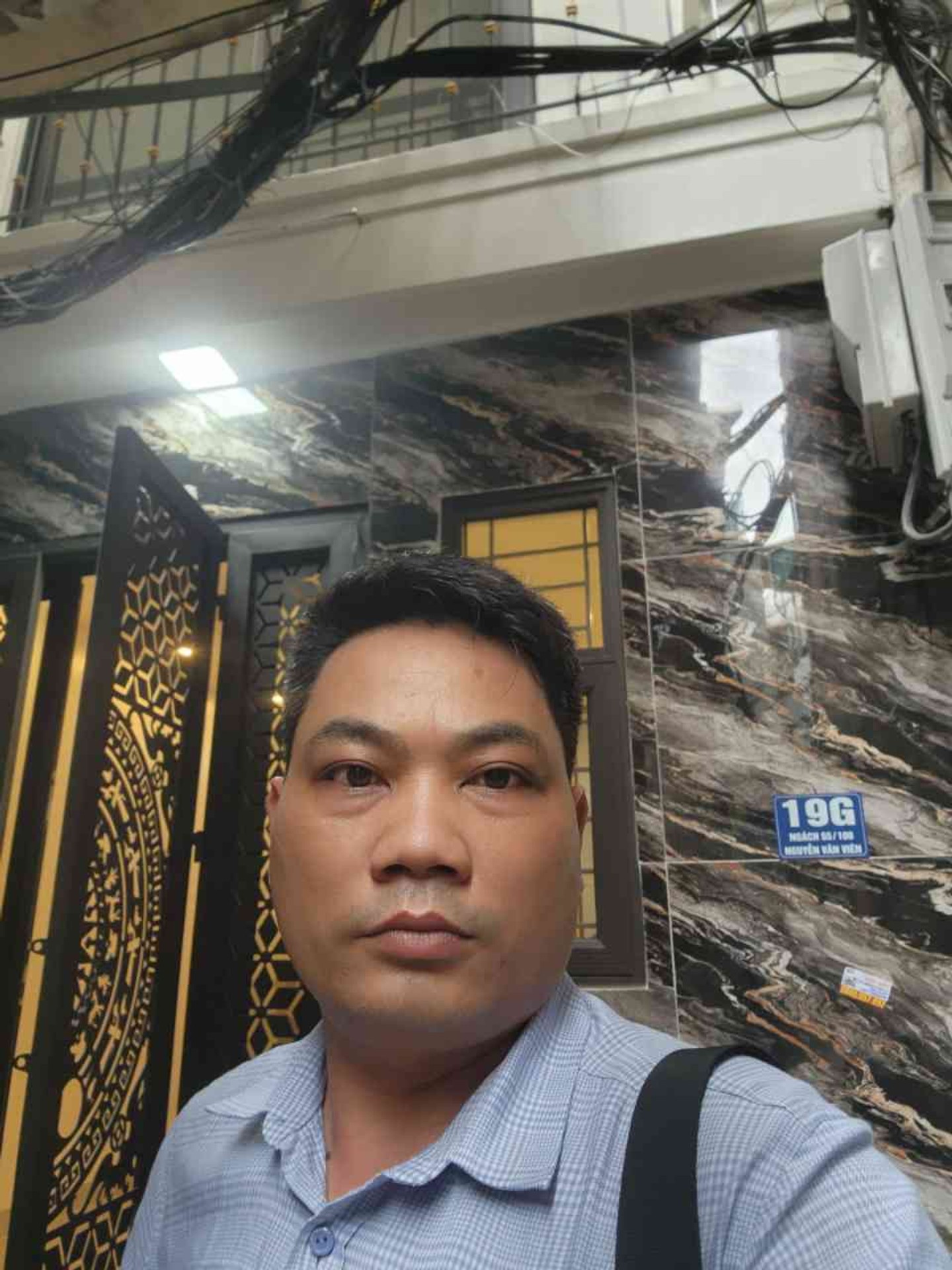 Bán nhà Nguyễn Văn Viên - diện tích 30m2 5 tầng - ô tô đỗ cửa - giá 8,3 tỷ