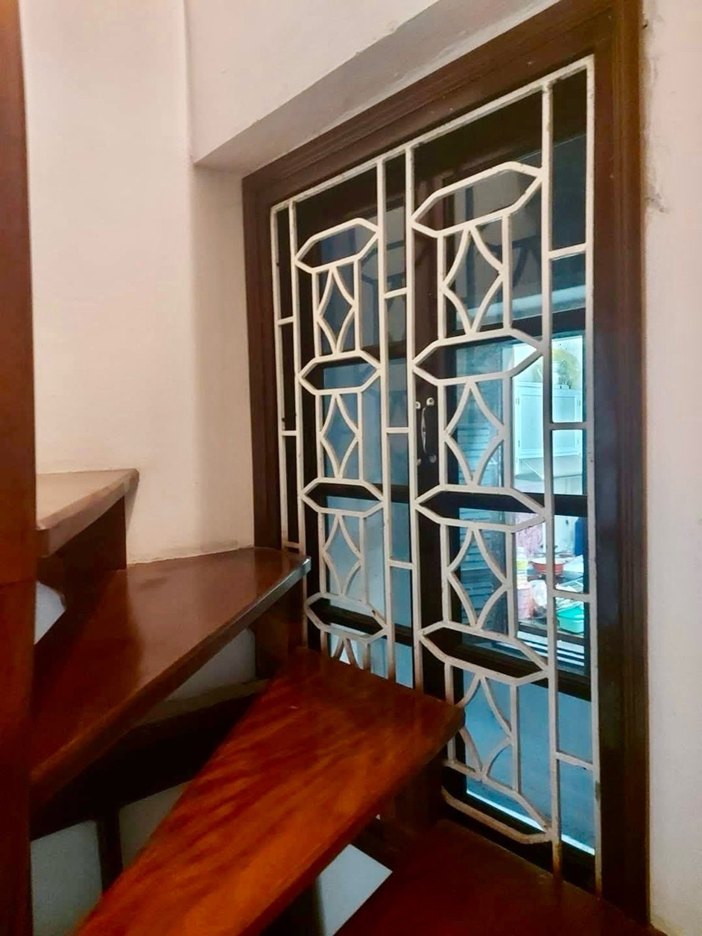 Bán nhà Lê Đại Hành - diện tích 40m2 5 tầng - Ô tô thông - giá 11,5 tỷ