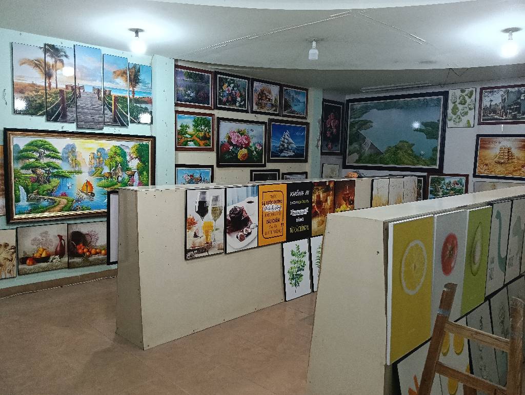 Bán nhà Vũ Tông Phan - diện tích 82m2 6 tầng - Mặt phố mặt sông - giá 48 tỷ