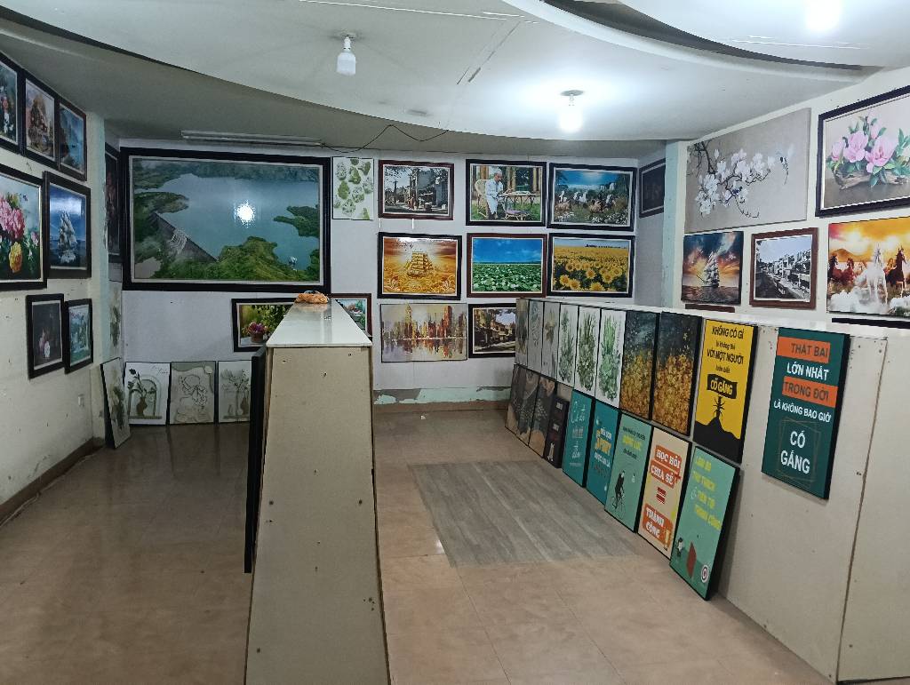 Bán nhà Vũ Tông Phan - diện tích 82m2 6 tầng - Mặt phố mặt sông - giá 48 tỷ