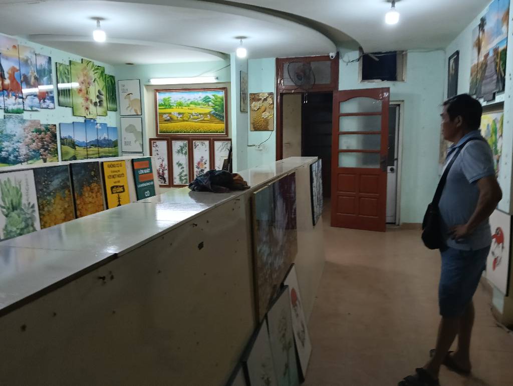 Bán nhà Vũ Tông Phan - diện tích 82m2 6 tầng - Mặt phố mặt sông - giá 48 tỷ