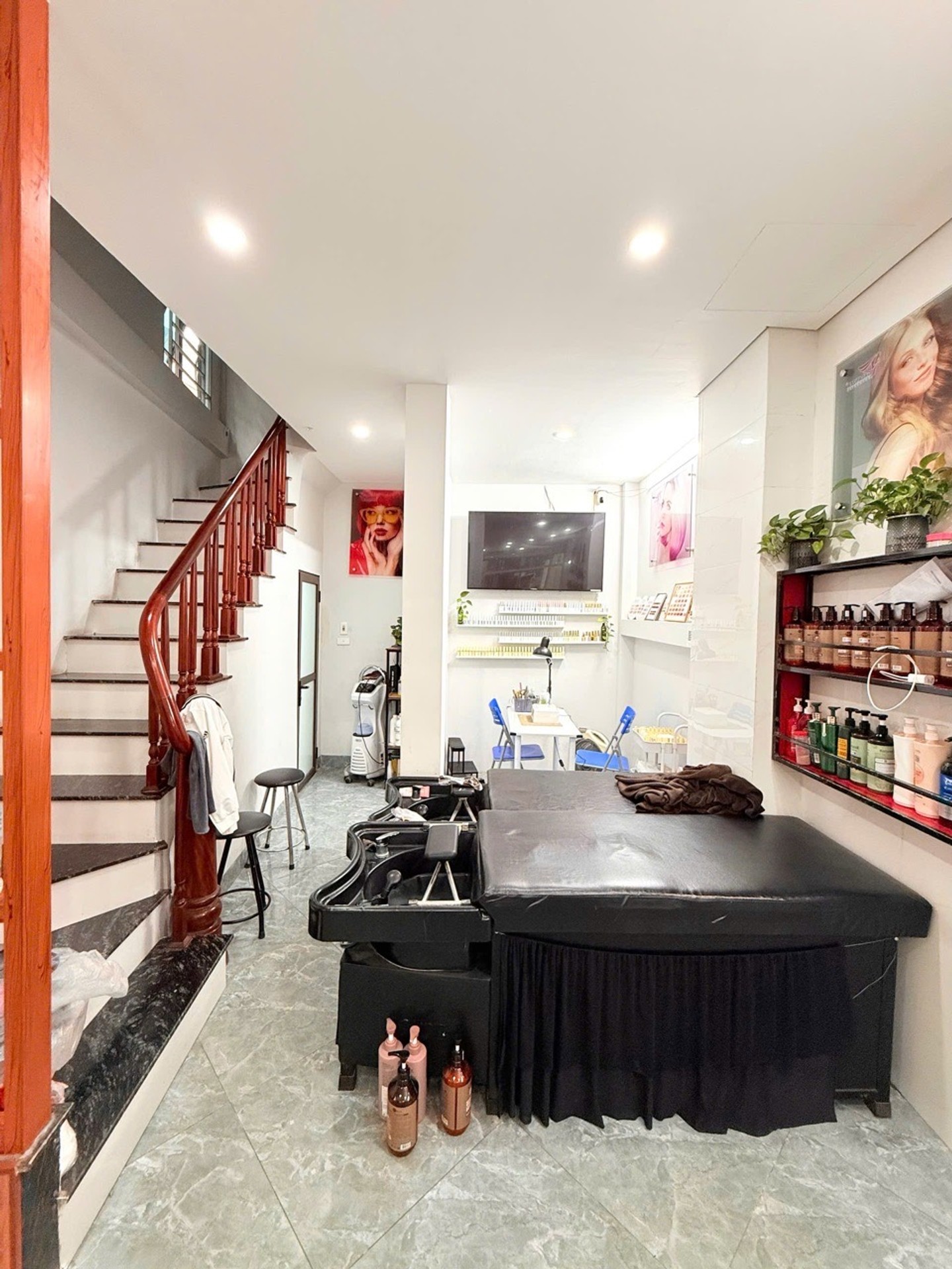 Bán nhà Giáp Nhị - diện tích 33m2 6 tầng - Mặt phố kinh doanh - giá 12,9 tỷ