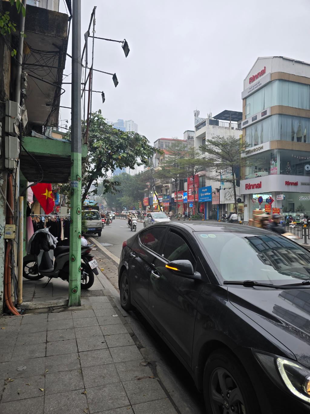 Bán nhà Tây Sơn - diện tích 235m2 1 tầng - Mặt phố trung tâm - giá 75,9 tỷ