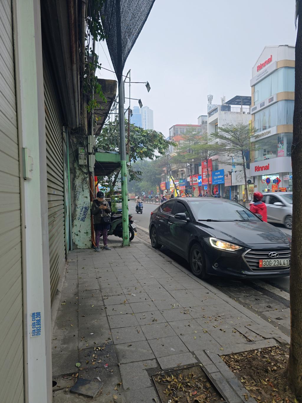 Bán nhà Tây Sơn - diện tích 235m2 1 tầng - Mặt phố trung tâm - giá 75,9 tỷ