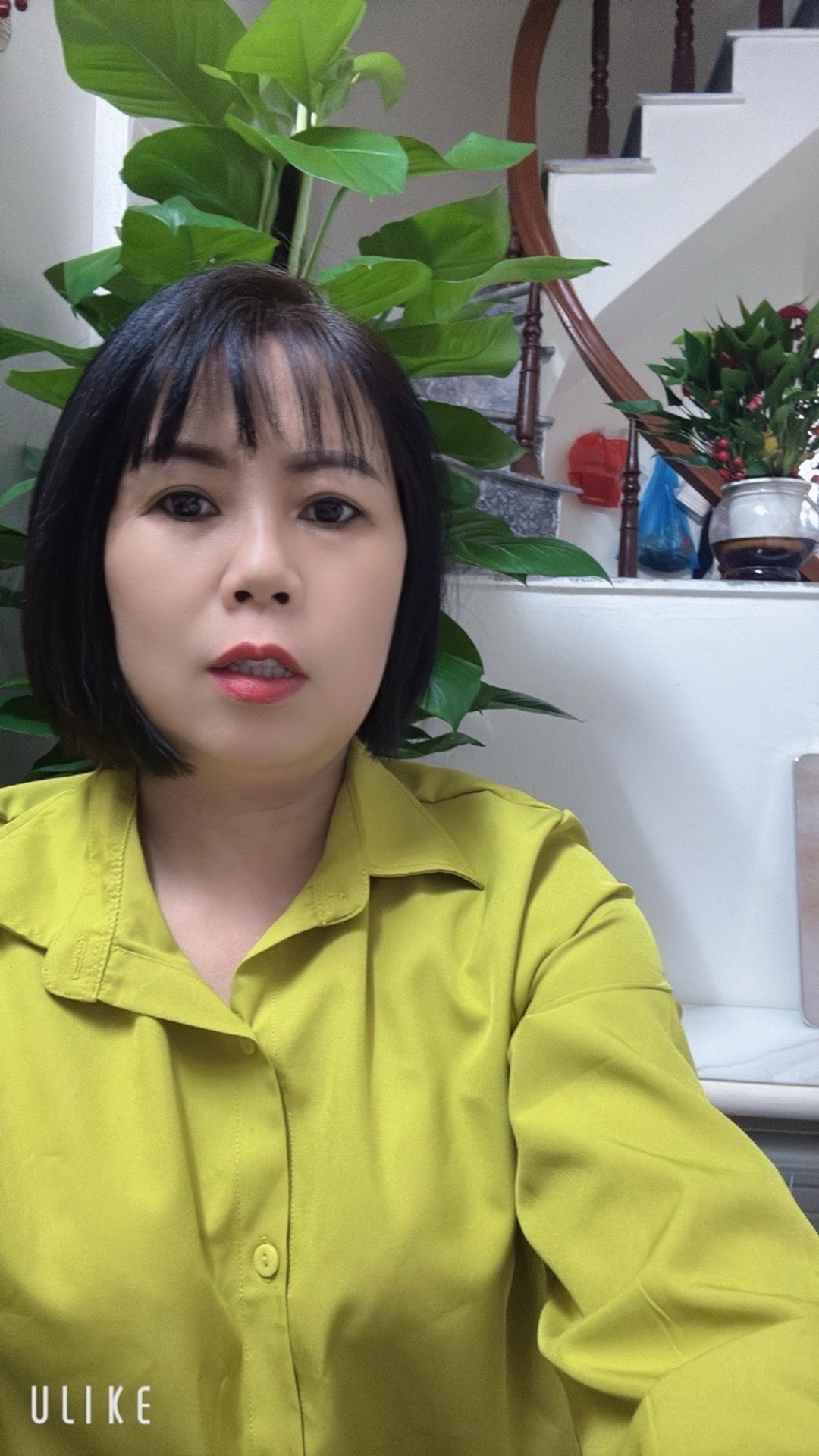 Bán nhà Trương Định - diện tích 36m2 2 tầng - Ngõ thông, ô tô quay đầu - giá 3,3 tỷ