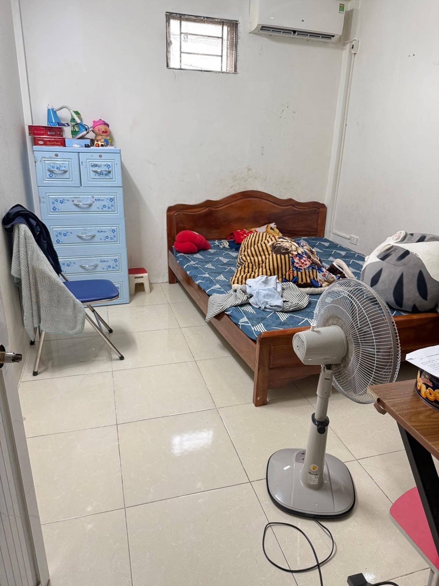 Bán nhà Trương Định - diện tích 36m2 2 tầng - Ngõ thông, ô tô quay đầu - giá 3,3 tỷ