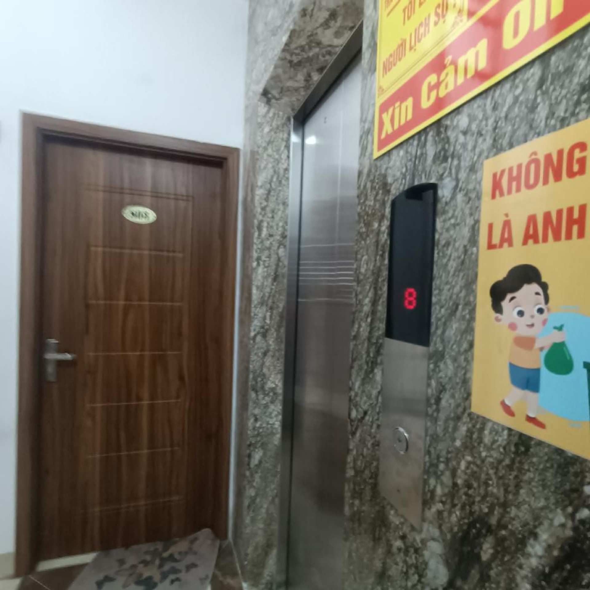 Bán nhà Triều Khúc - diện tích 95m2 8 tầng - ô tô đỗ cửa - giá 32 tỷ