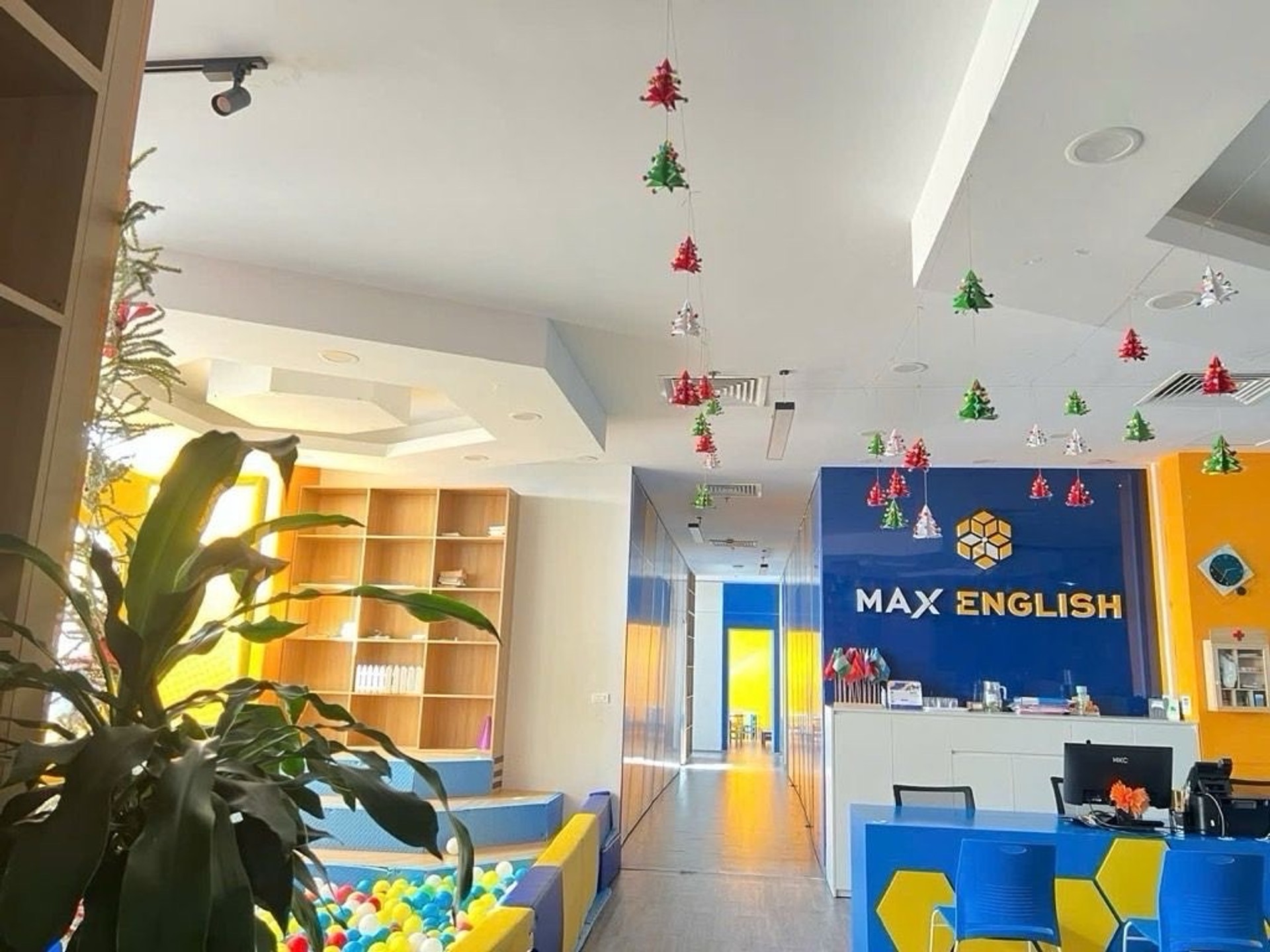 Bán nhà Trần Thủ Độ - diện tích 72m2 2 tầng - Căn hộ kinh doanh - giá 4,8 tỷ