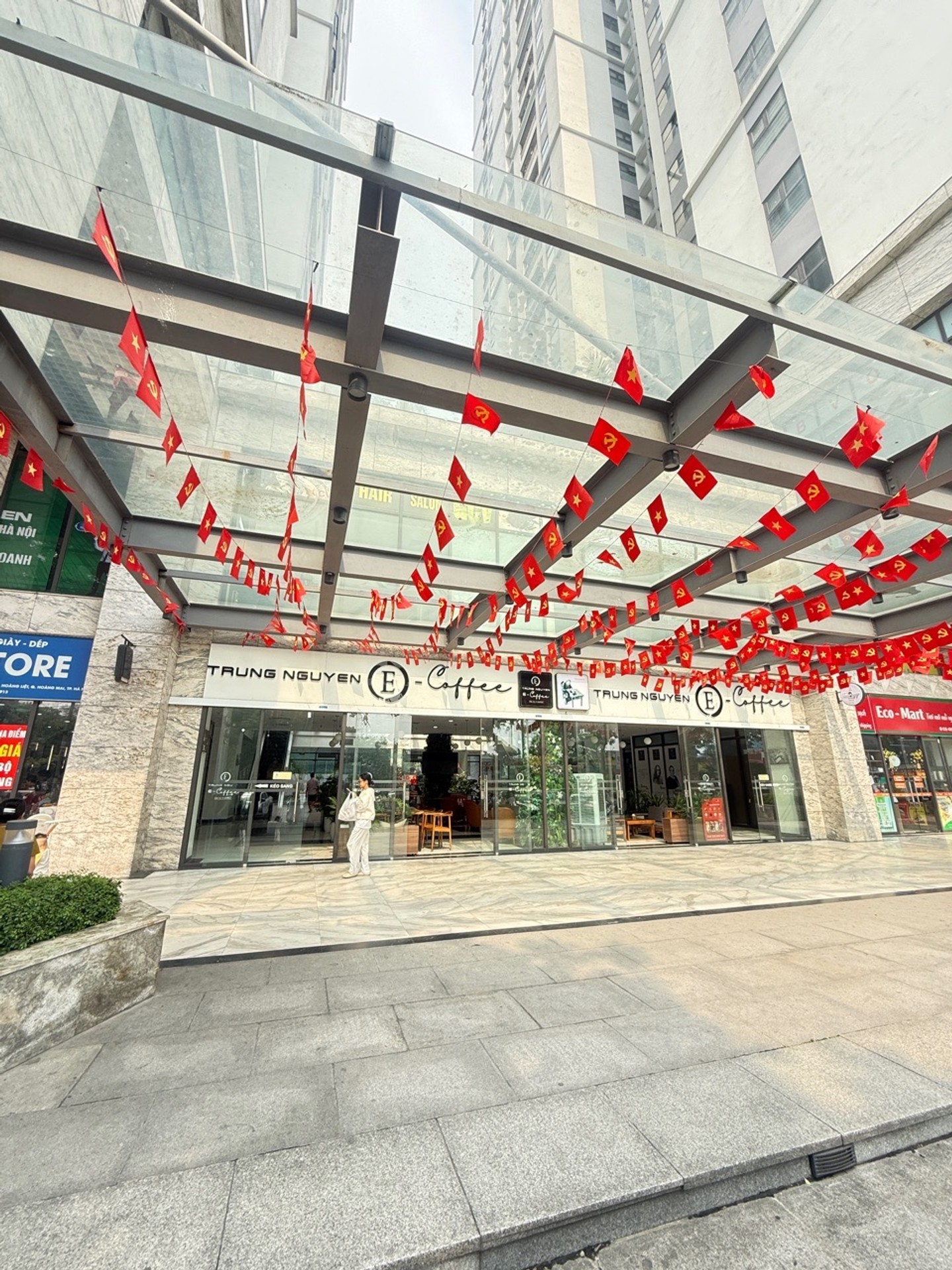 Bán nhà Trần Thủ Độ - diện tích 72m2 2 tầng - Căn hộ kinh doanh - giá 4,8 tỷ