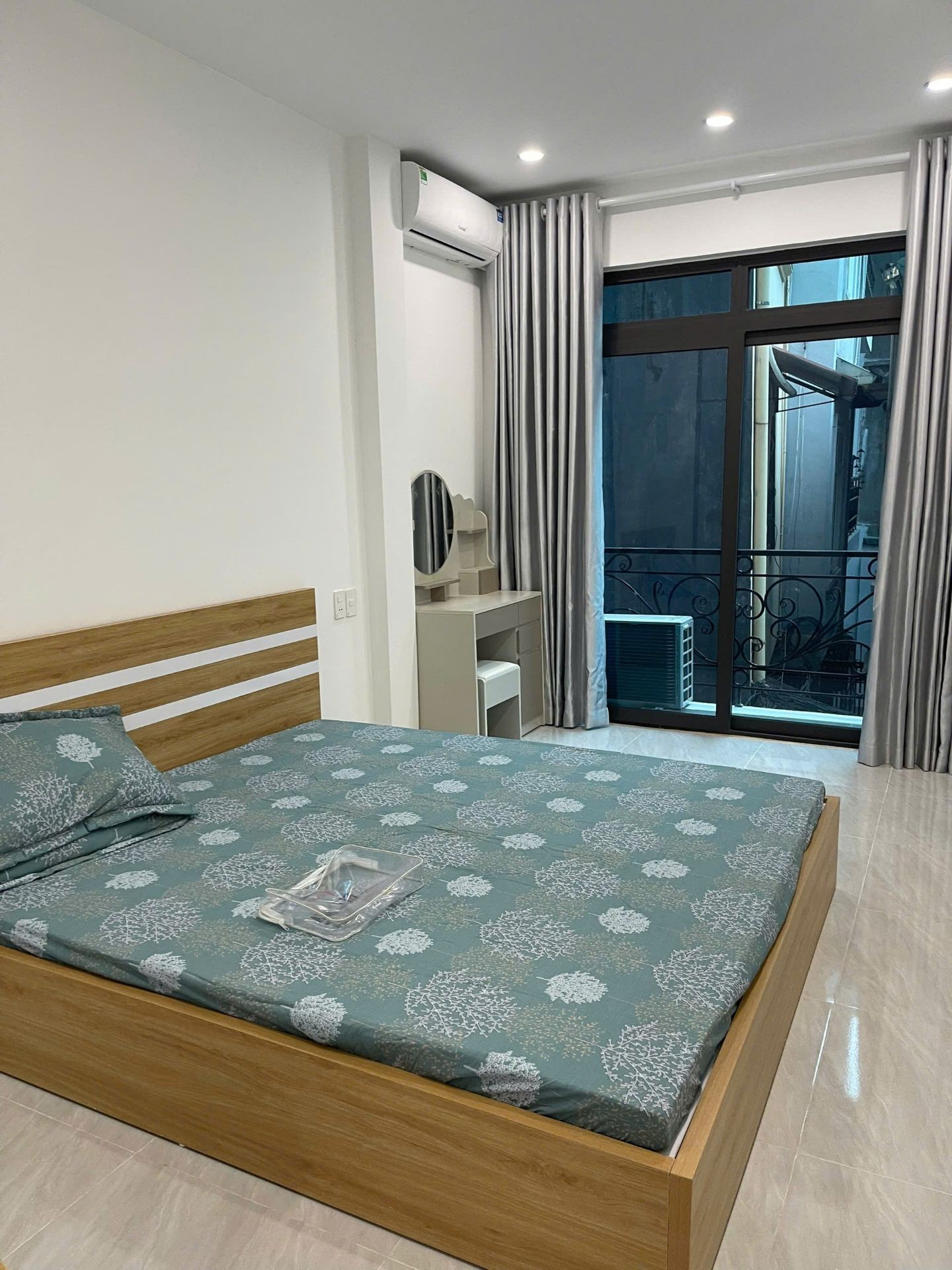 Bán nhà Võ Thị Sáu - diện tích 33m2 4 tầng - Nhà đẹp hiếm có - giá 8 tỷ