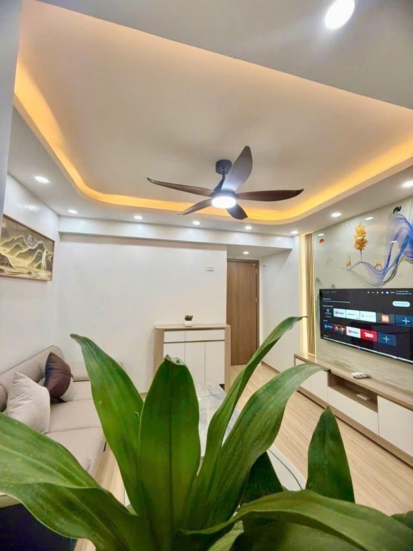 Bán nhà CT1 A1 - diện tích 45m2 3 tầng - Căn hộ chung cư nhỏ xinh - giá 4,8 tỷ