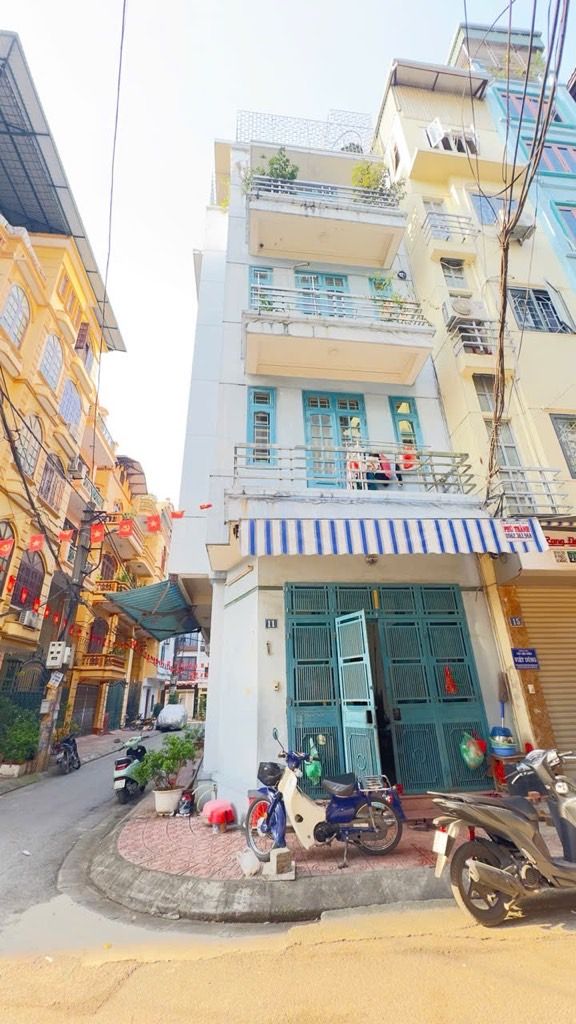 Bán nhà Hồng Hà - diện tích 50m2 5 tầng - Lô góc 2 mặt thoáng - giá 27,68 tỷ