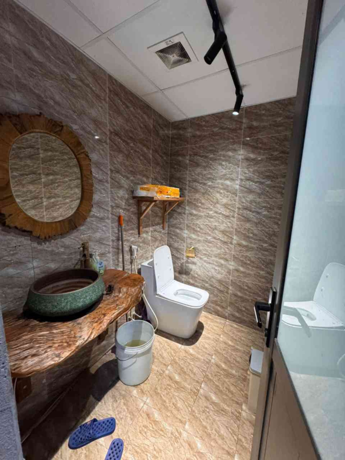 Bán nhà Minh Khai - diện tích 75m2 3 tầng - Mặt phố kinh doanh đỉnh - giá 39,5 tỷ