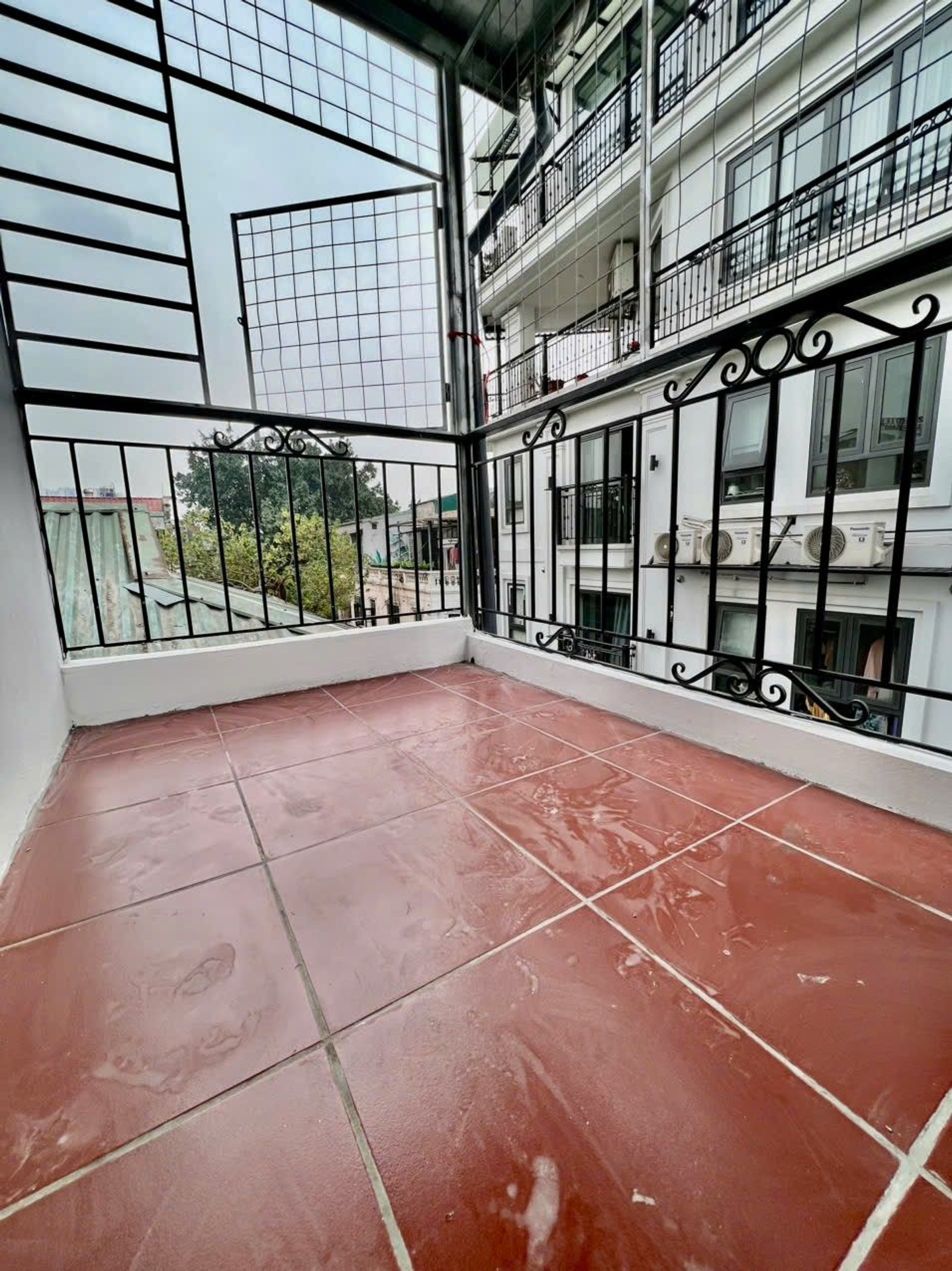 Bán nhà Thanh Nhàn - diện tích 13m2 5 tầng - Ô TÔ QUA NHÀ - giá 5,98 tỷ