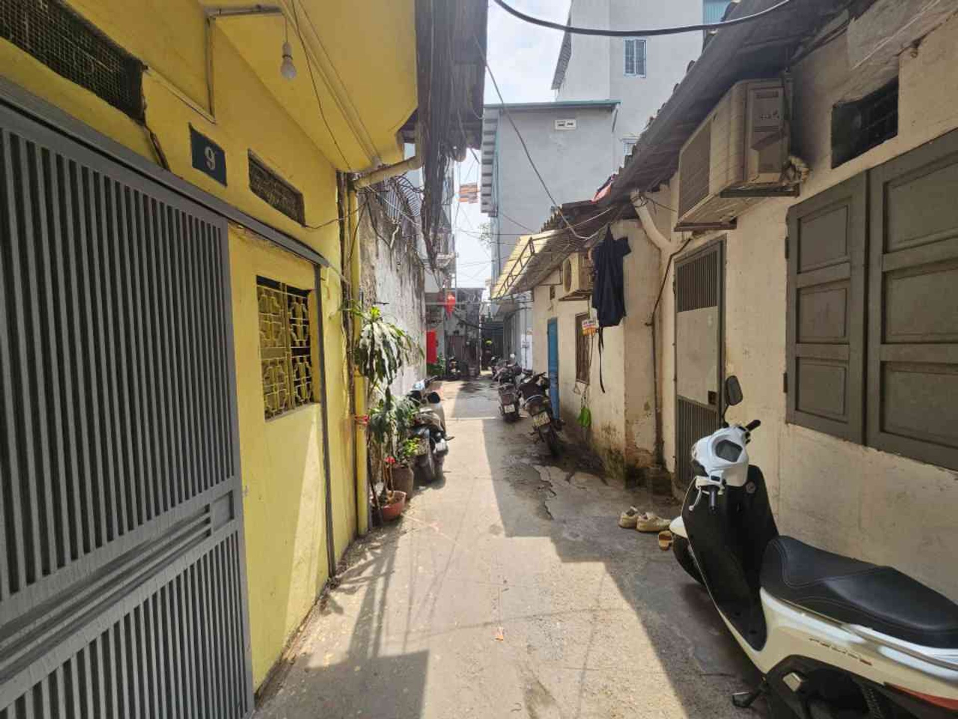 Bán nhà Kim Ngưu - diện tích 19m2 3 tầng - Nhà đẹp ở luôn - giá 4,85 tỷ