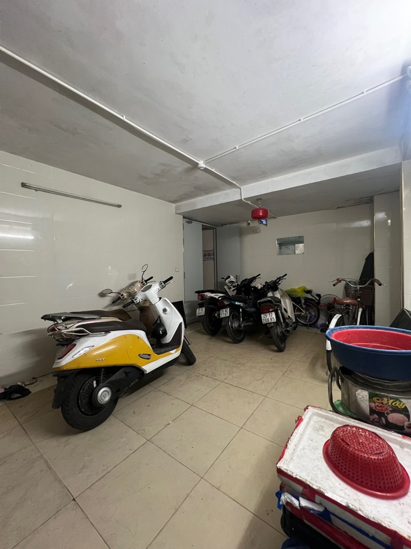 Bán nhà Nguyễn Cao - diện tích 55m2 5 tầng - Ô tô đỗ cửa - giá 19,8 tỷ