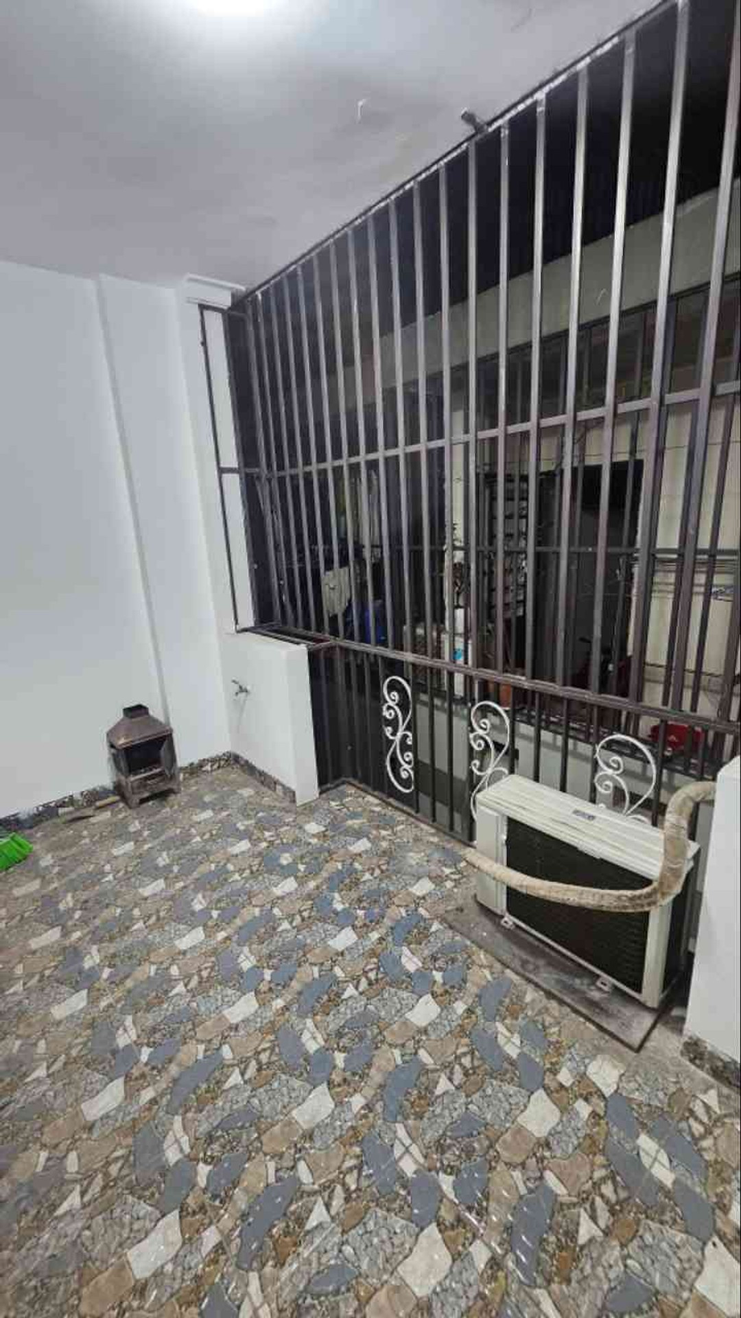 Bán nhà Lĩnh Nam - diện tích 35m2 4 tầng - ô tô tránh - giá 6,69 tỷ