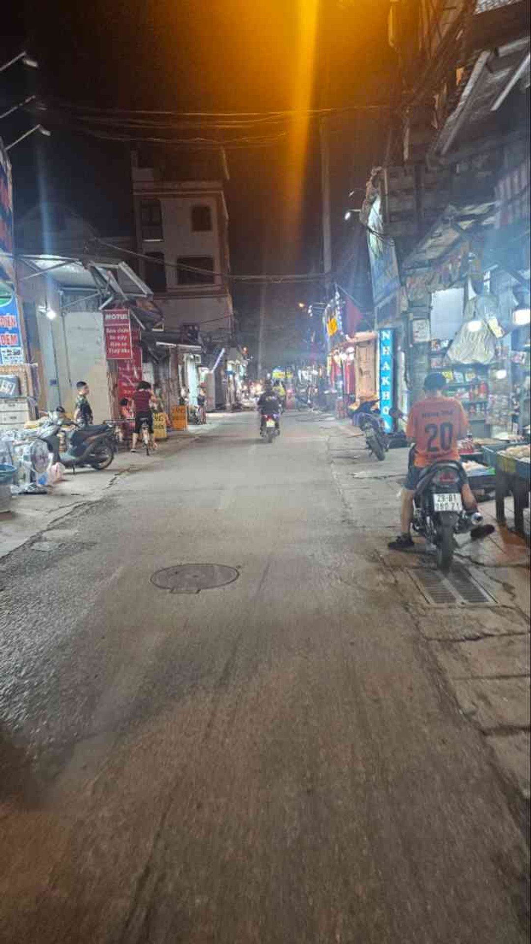 Bán nhà Lĩnh Nam - diện tích 35m2 4 tầng - ô tô tránh - giá 6,69 tỷ